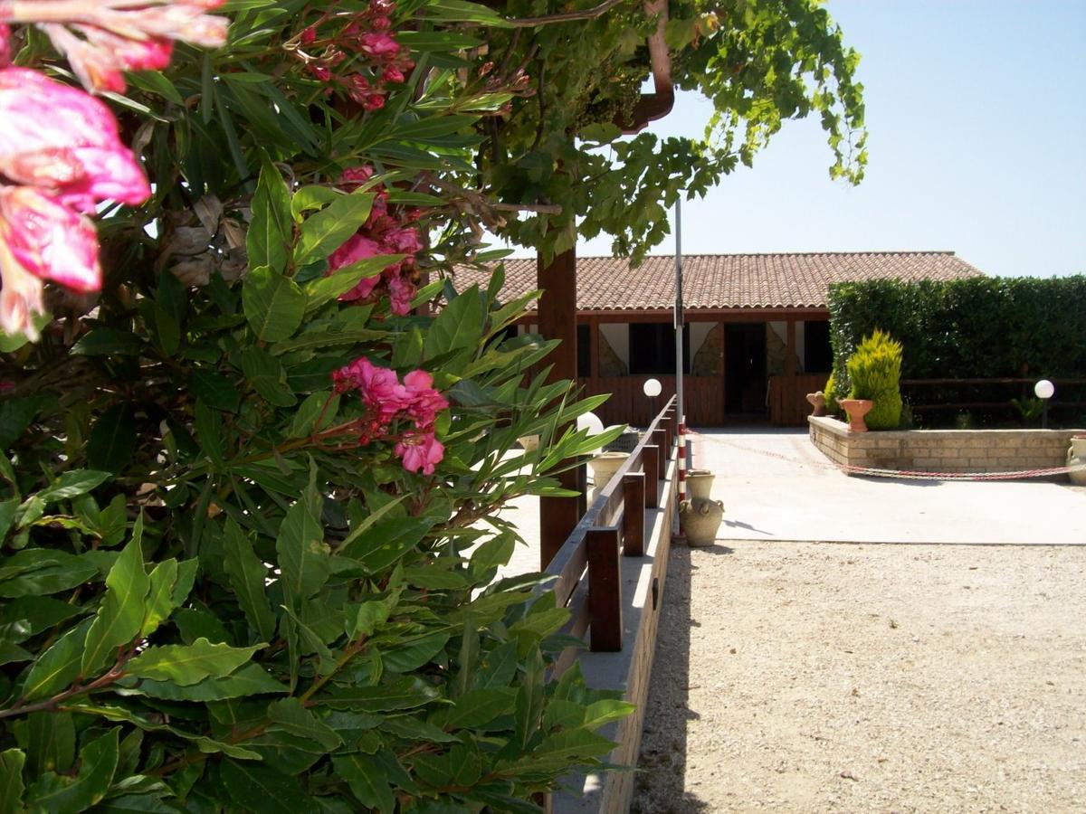 Villa Il Vivaio à Tarquinia Extérieur photo